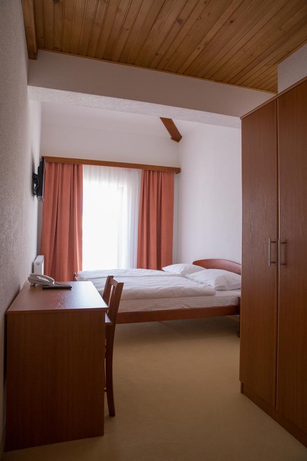 Hotel Knez Купрес Екстериор снимка