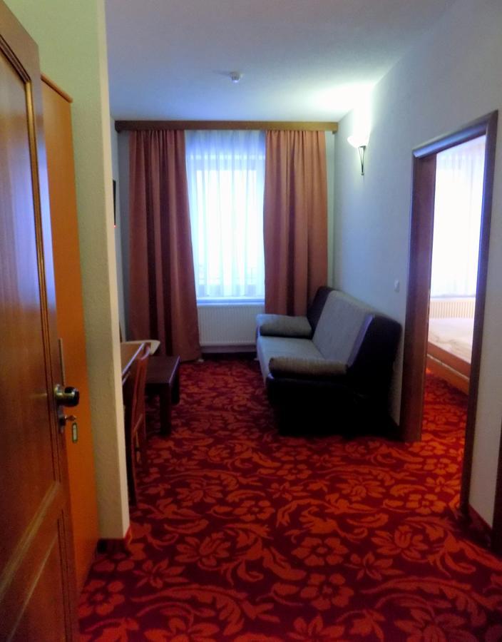 Hotel Knez Купрес Екстериор снимка